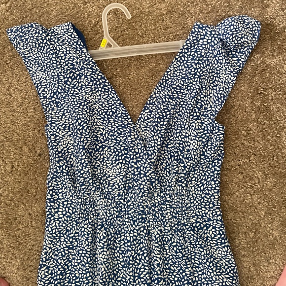 Size Small Blue And white Jumpsuit - Picture 3 of 5